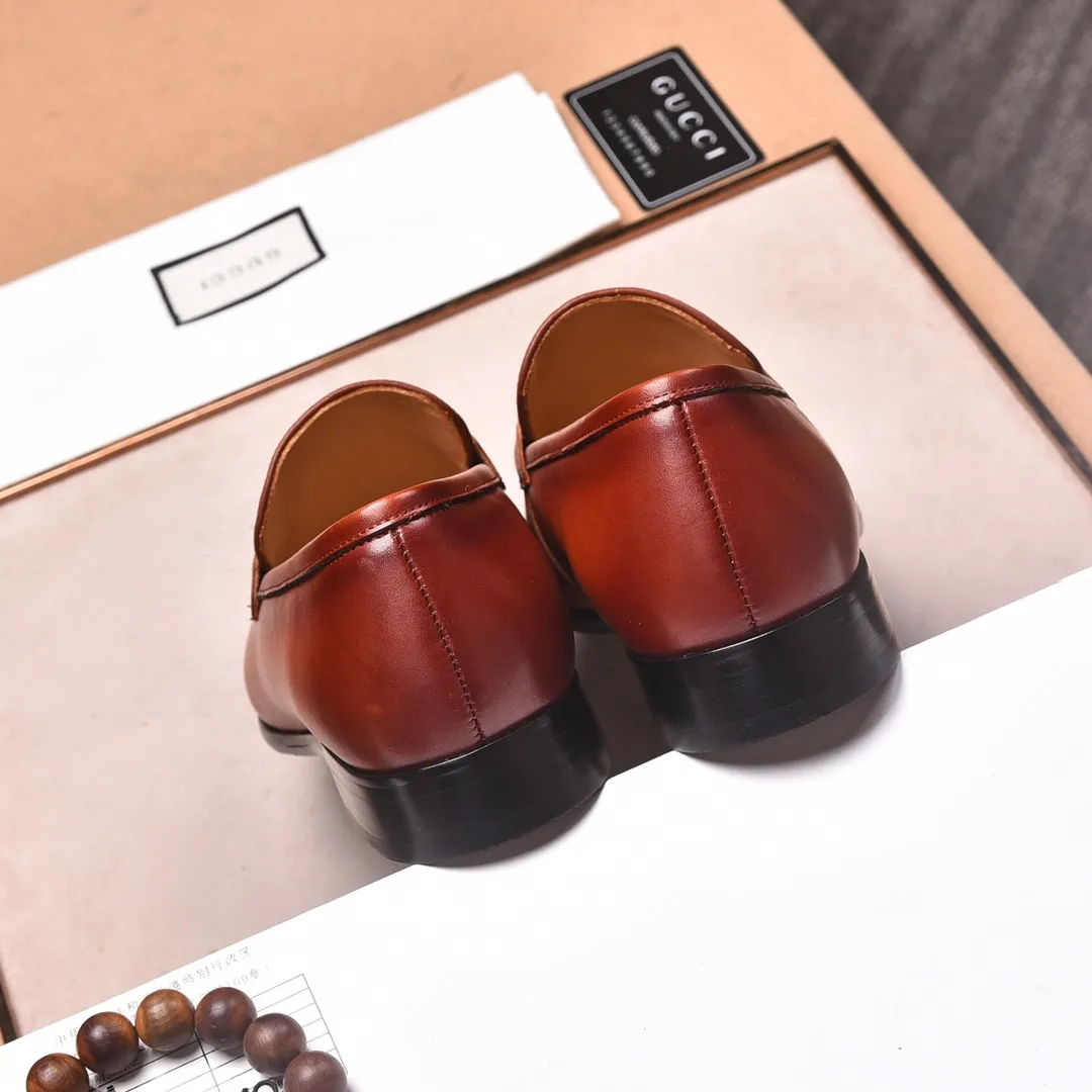 Men's shoes💰540📛📛Original (water-dyed cowhide) Gucci GUCCI official website formal shoes🌀 Italian🇮🇹imported cowhide➕top imported water-dyed cowhide lining💋Finely handmade original bottom, the real thing looks better when photographed in person Standard size 38-44